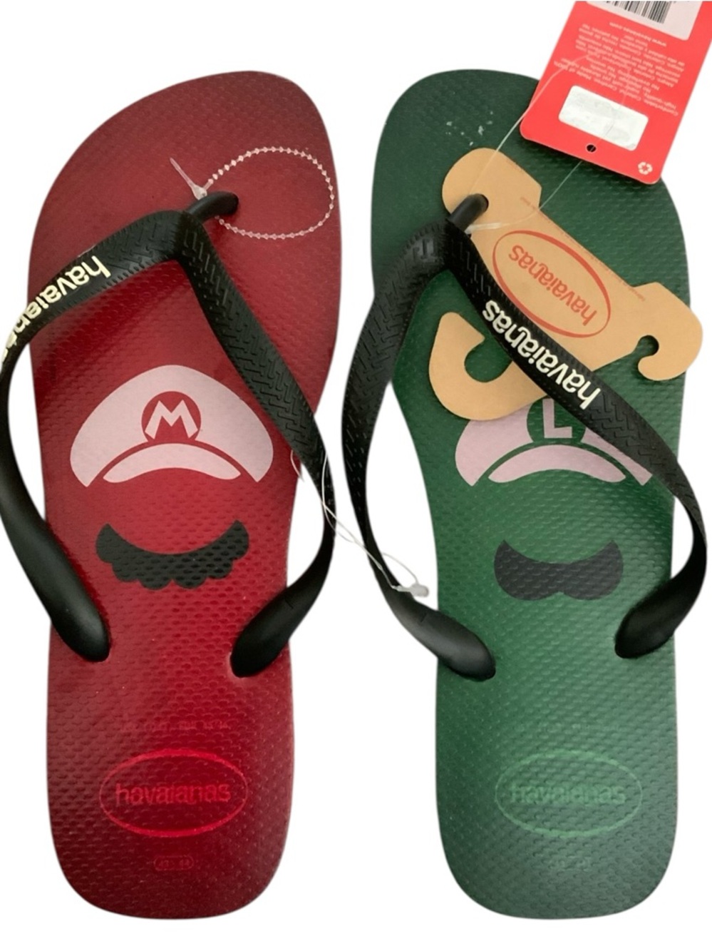 Havaianas Men’s Super Mario Mario & Luigi Red and Green Flip Flops11/12